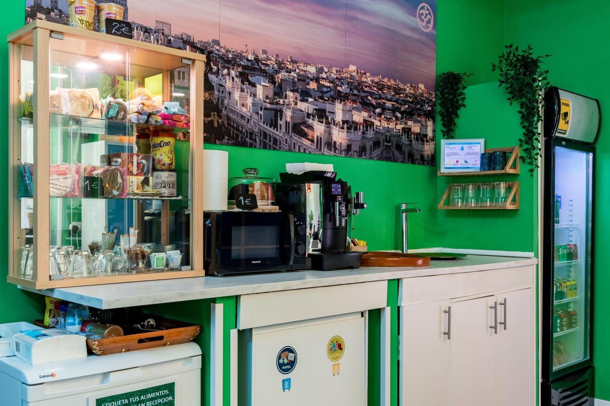 Oxygen Hostel Capsula — Photos 2